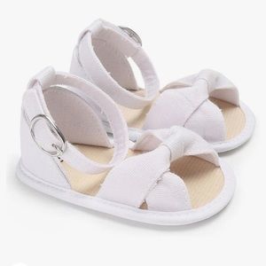 Zara Baby White Sandal Bow Shoes size 2